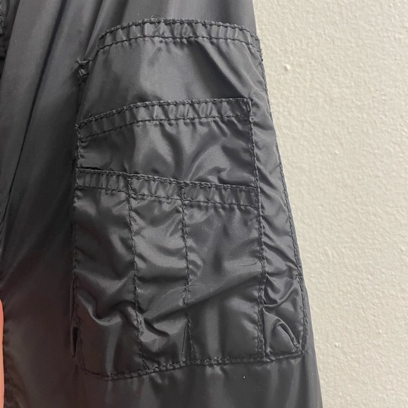 Black H&M Children’s Lightweight Jacket - Picture 6 of 6